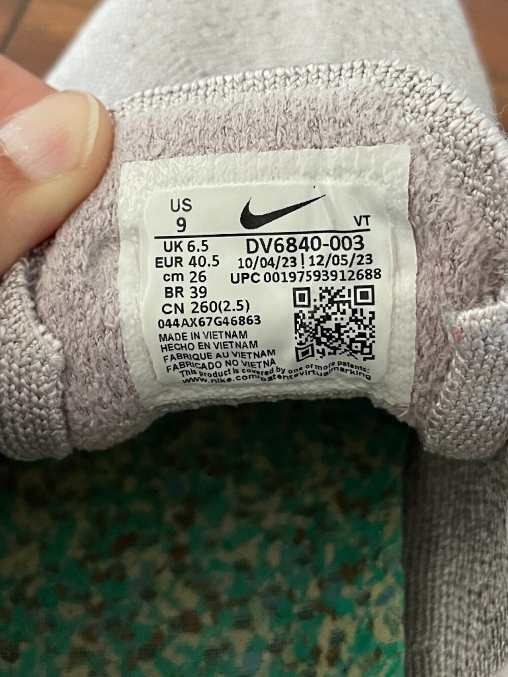 Nike Air VaporMax 2023 Flyknit Gray White Shoes DV6840-003 Women’s Size 9 - Picture 14 of 16